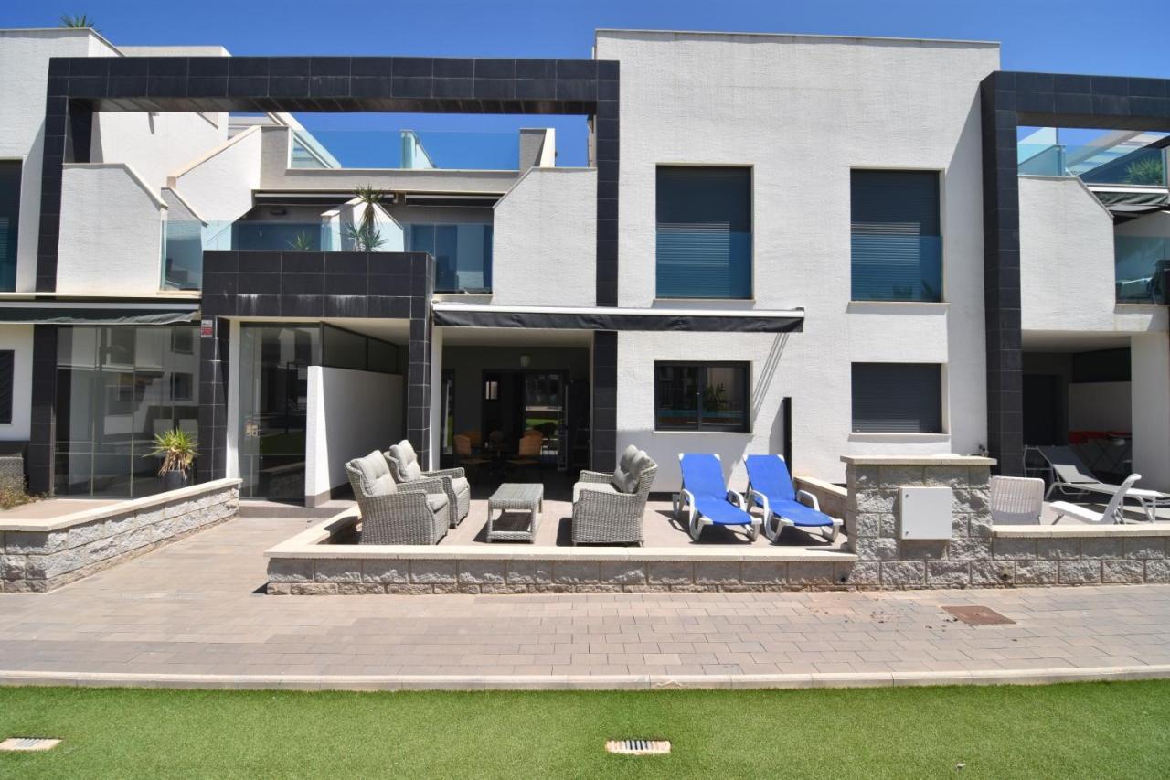 Oasis Beach Orihuela Dış mekan fotoğraf